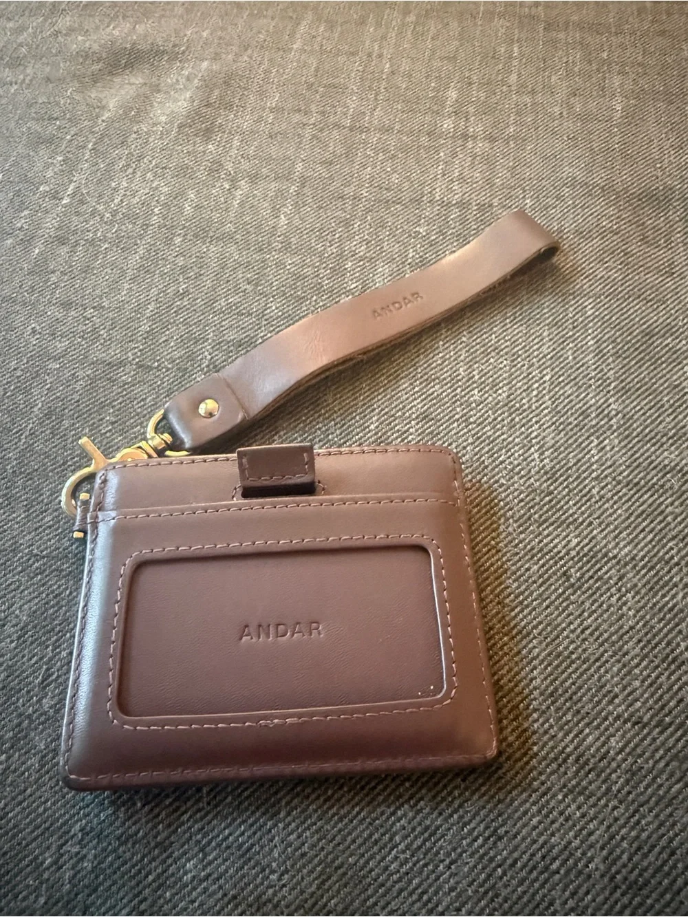 Andar denner wristlet